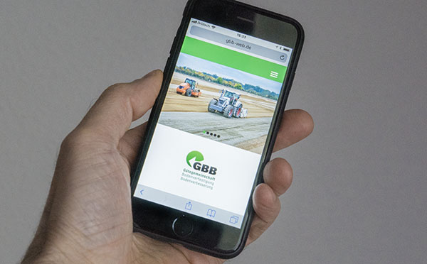 Die GBB App auf einem Smartphone